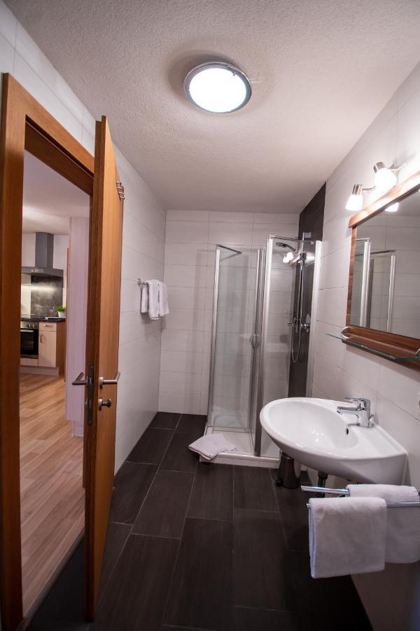 Haus Raggl Apartment Landeck Ngoại thất bức ảnh